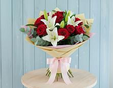 Букет цветов из:  Лилии и Розы #REPLACE_PRED# Марьино Курской области