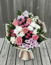 Букет цветов из:  Альстромерии, Гвоздики, Розы и Хризантемы в Марьино Курской области
