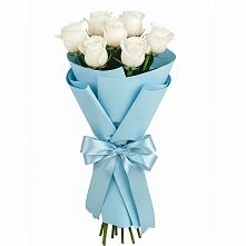 Букет 7 белых роз Проуд в Марьино Курской области