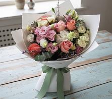 Букет цветов из:  Розы, Лизиантусы и Гвоздики в Марьино Курской области