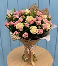 Букет цветов из:  Розы в Марьино Курской области
