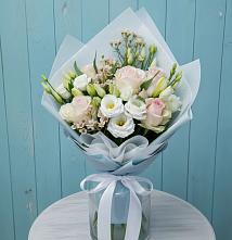 Букет цветов из:  Розы и Лизиантусы в Марьино Курской области
