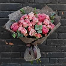 Букет цветов из:  Розы в Марьино Курской области